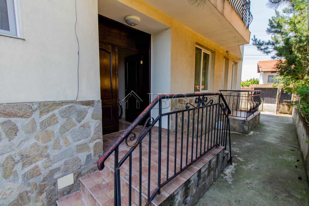 Condominio nel Tankovo, Burgas 10762507