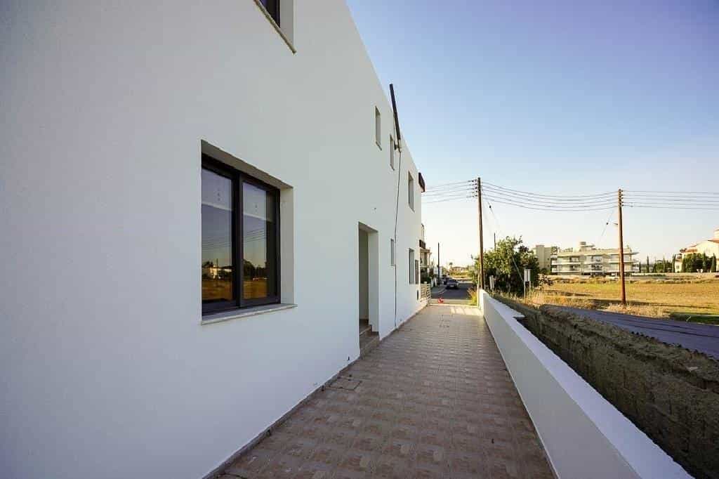 Будинок в Meneou, Larnaca 10762512