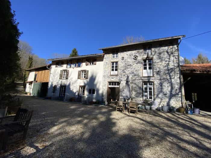 σπίτι σε Encausse-les-Thermes, Occitanie 10762863
