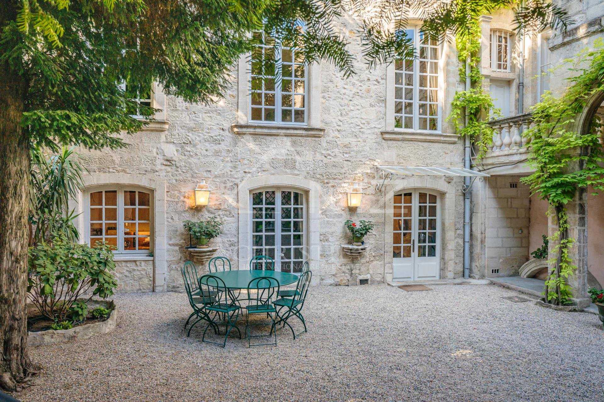 Huis in Avignon, Provence-Alpes-Côte d'Azur 10763384