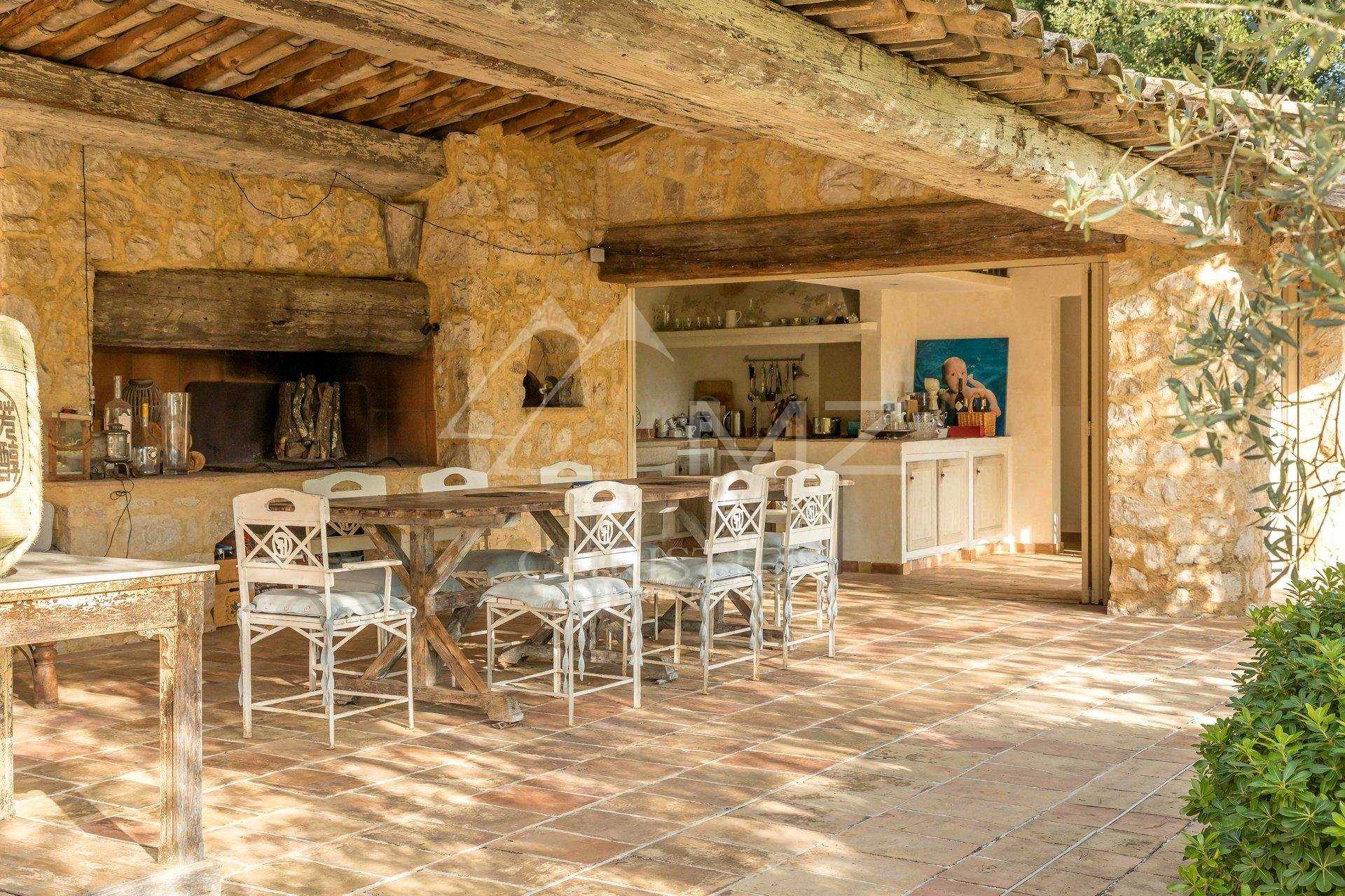 Other in Le Chateau, Provence-Alpes-Cote d'Azur 10763392