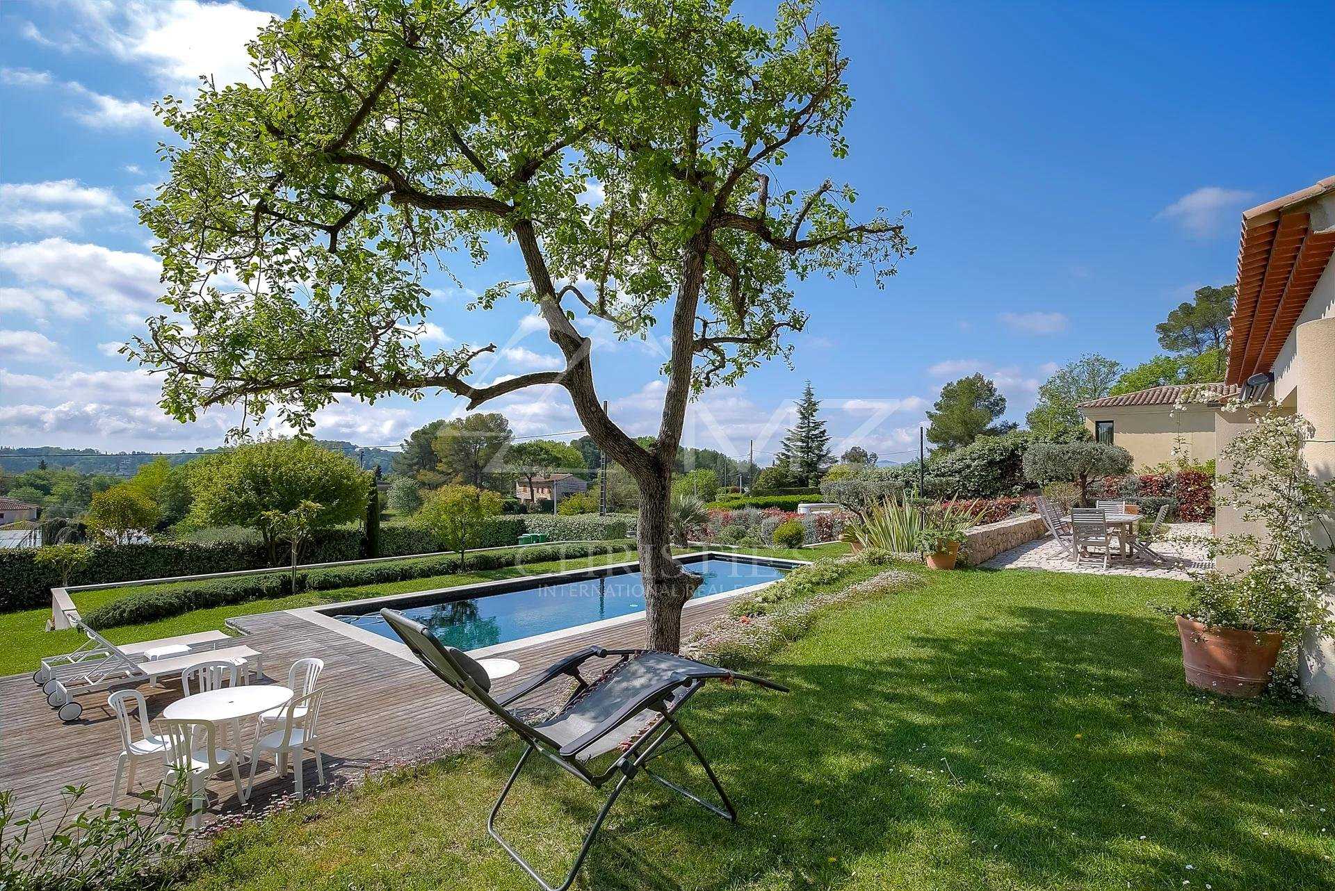House in Plascassier, Provence-Alpes-Cote d'Azur 10763416