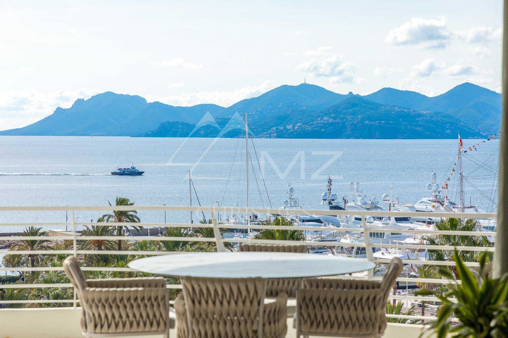 Residenziale nel Cannes, Alpes-Maritimes 10763485