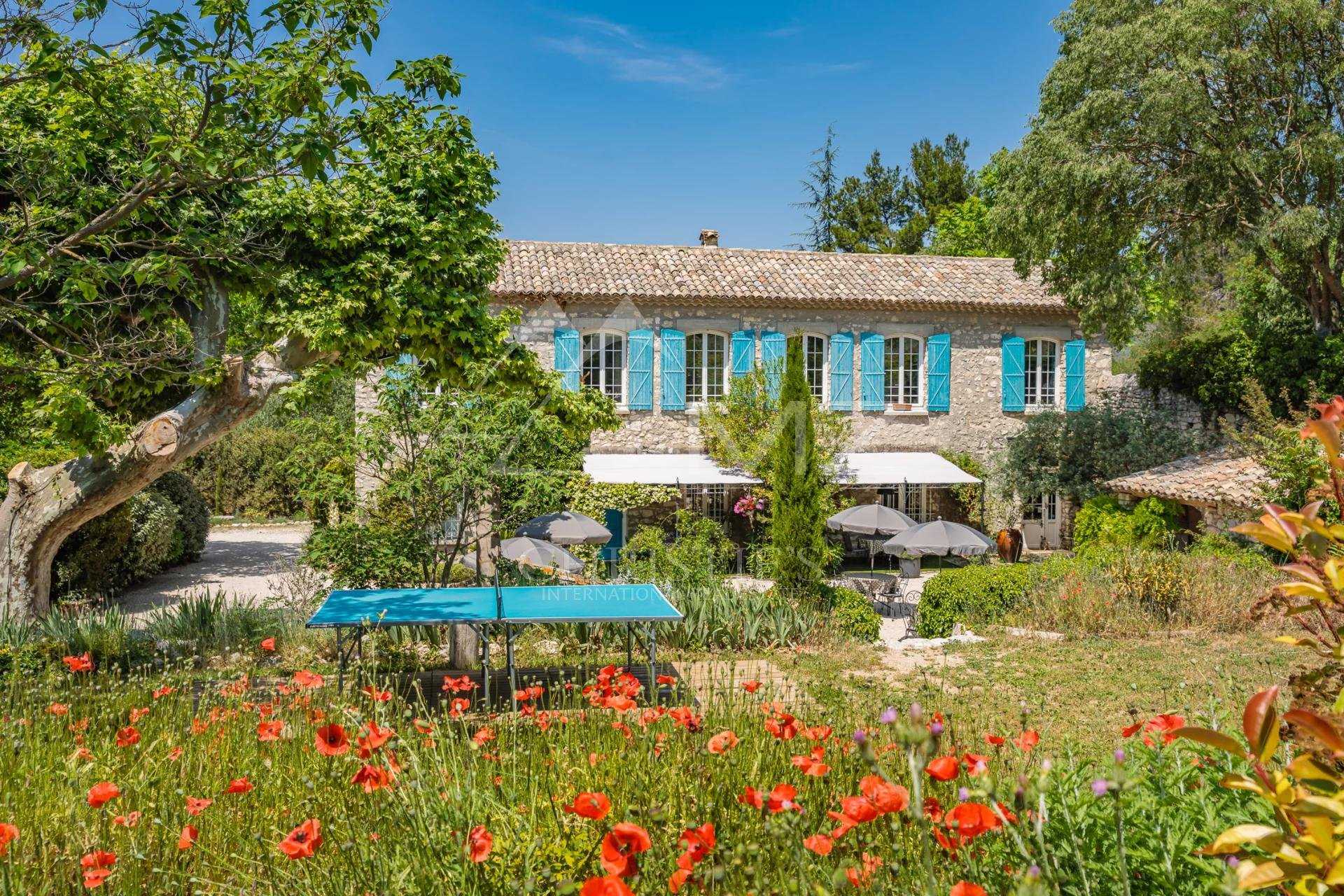Andere in Fontaine-de-Vaucluse, Vaucluse 10763529