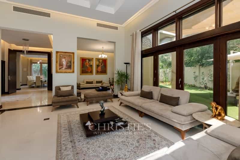 Talo sisään Warisan, Dubai 10763609