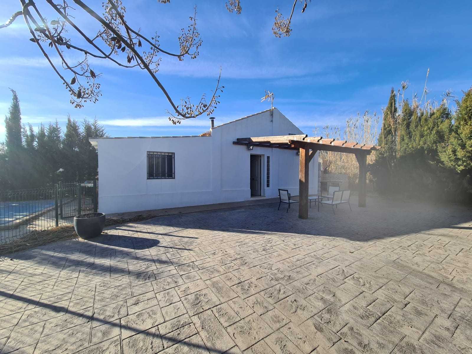 House in les Salines d'Elda, Comunidad Valenciana 10763678