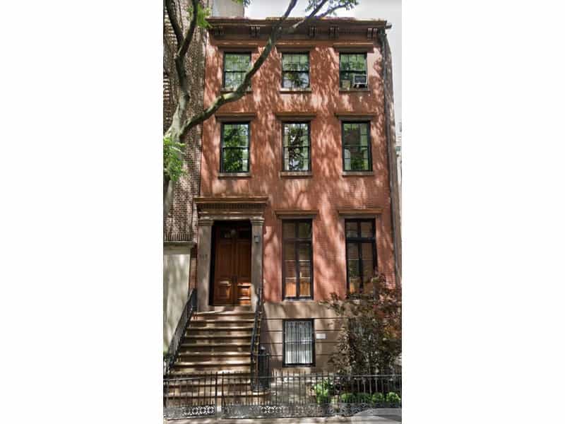House in New York, New York 10764378