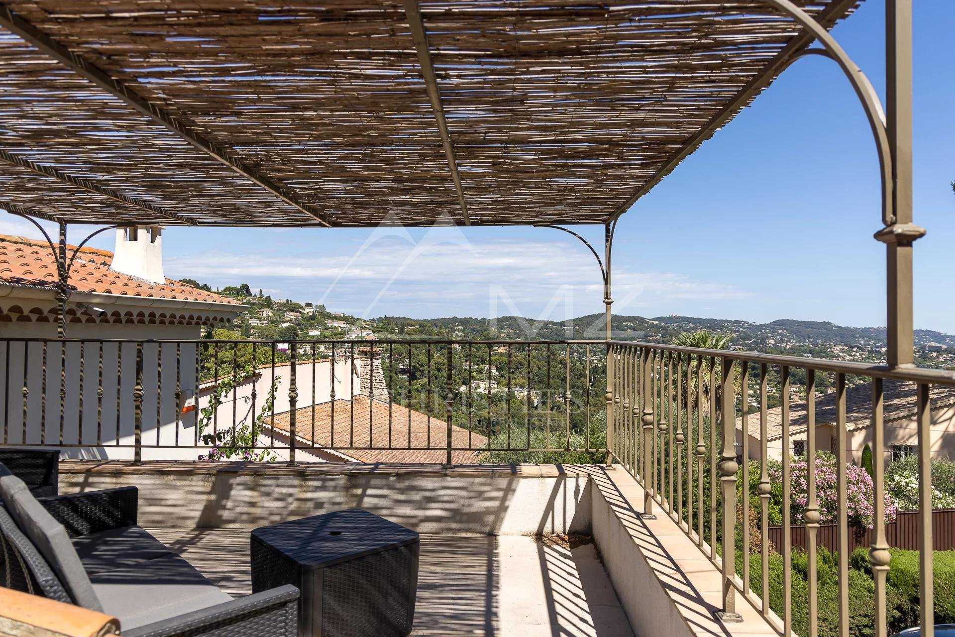 House in Mougins, Alpes-Maritimes 10765189