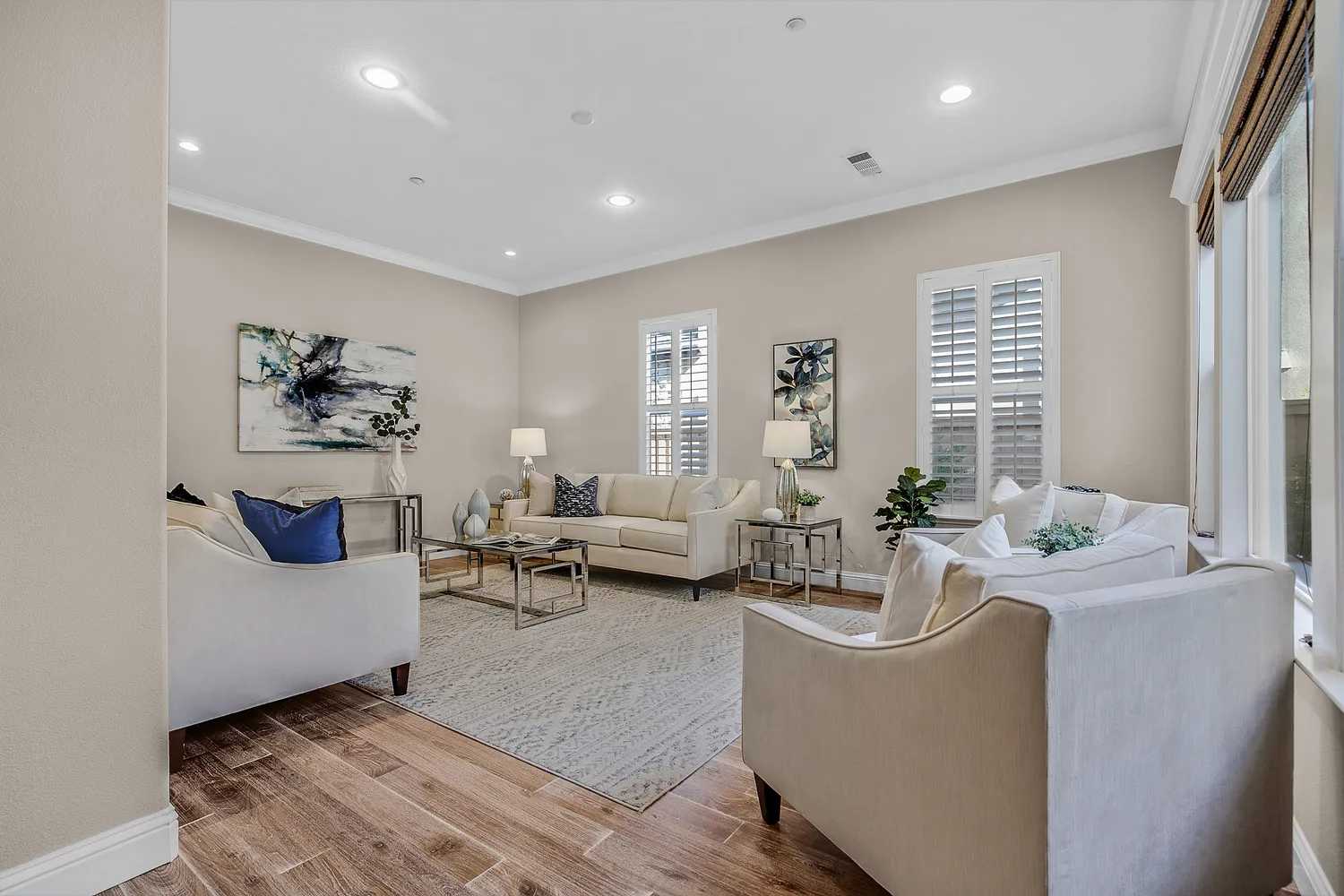 Residential in Dublin, 10828 Inspiration Circle 10765201