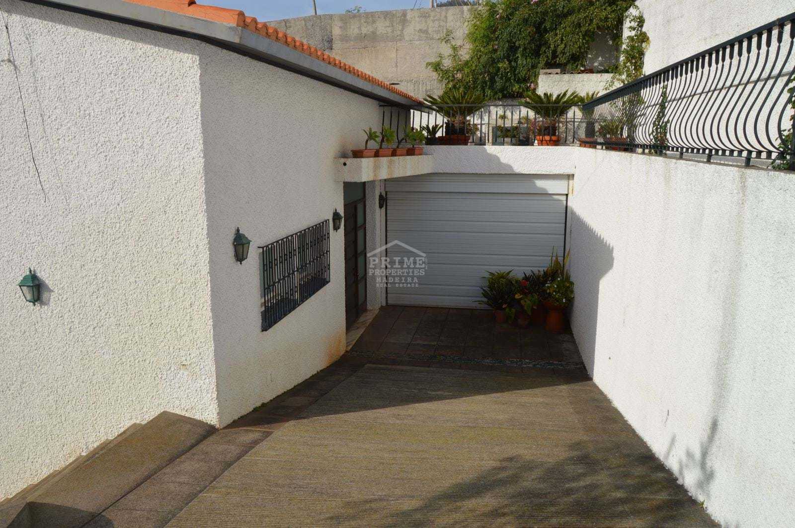 House in Funchal, Madeira 10765975