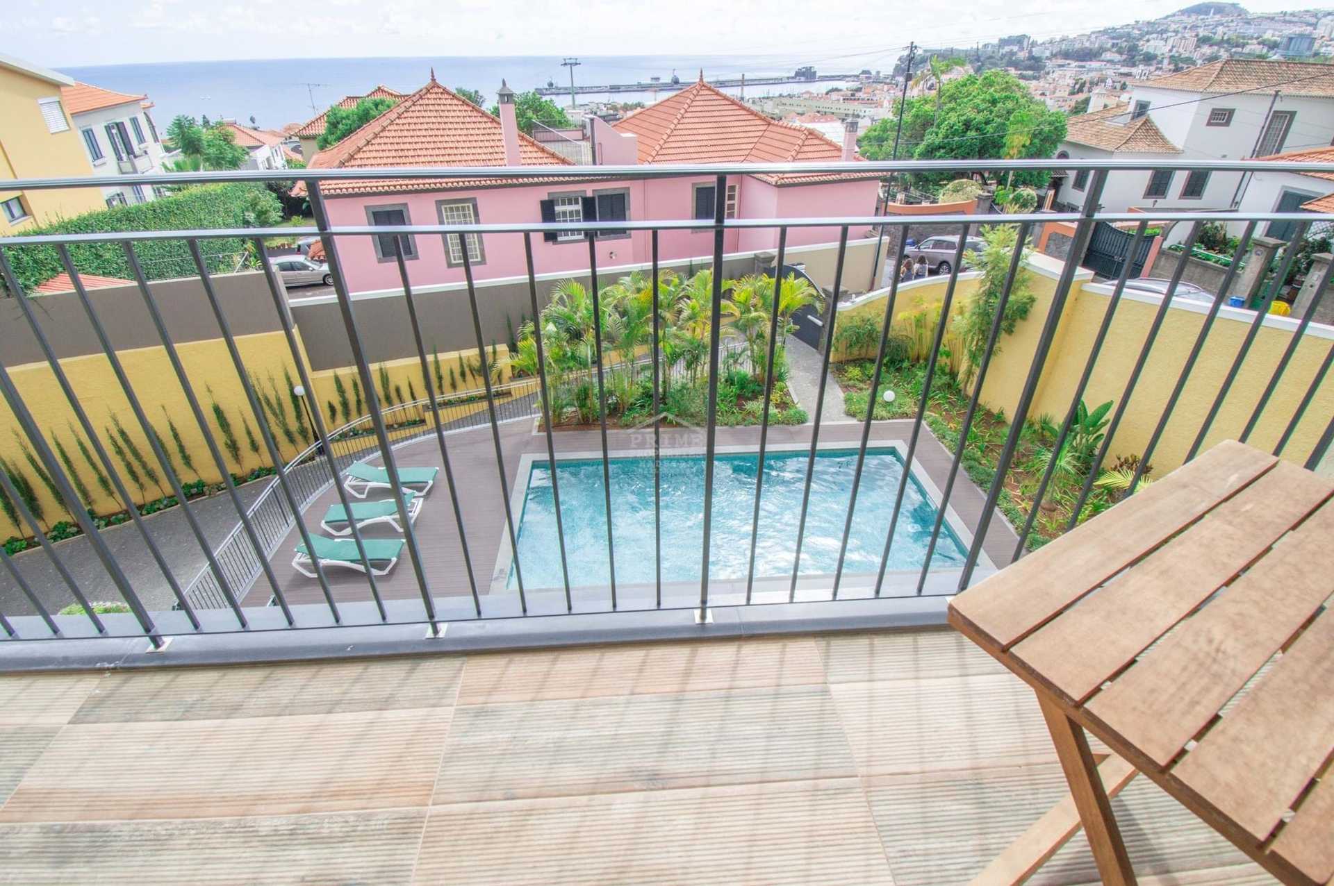 Eigentumswohnung im Funchal, Madeira 10765978