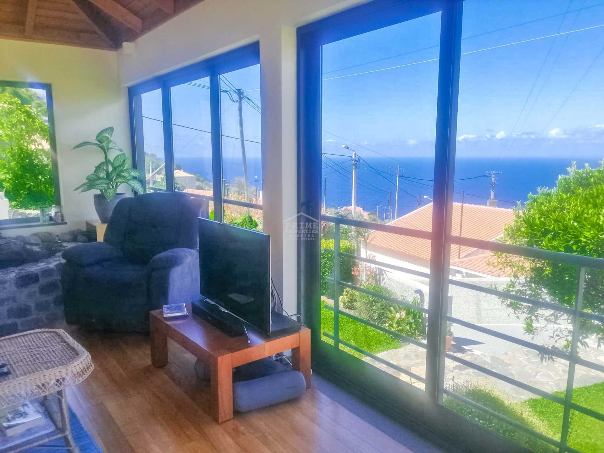 σπίτι σε Estreito da Calheta, Madeira 10765979