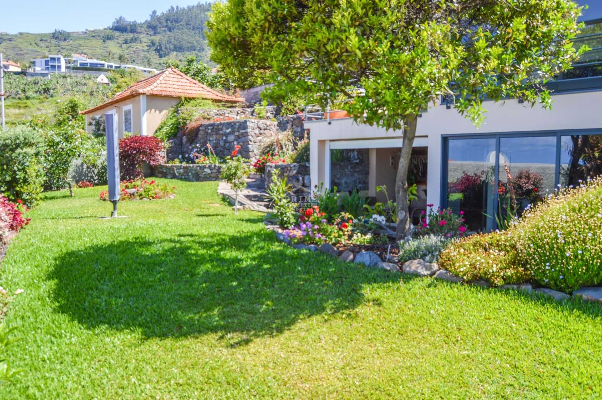 σπίτι σε Estreito da Calheta, Madeira 10765979