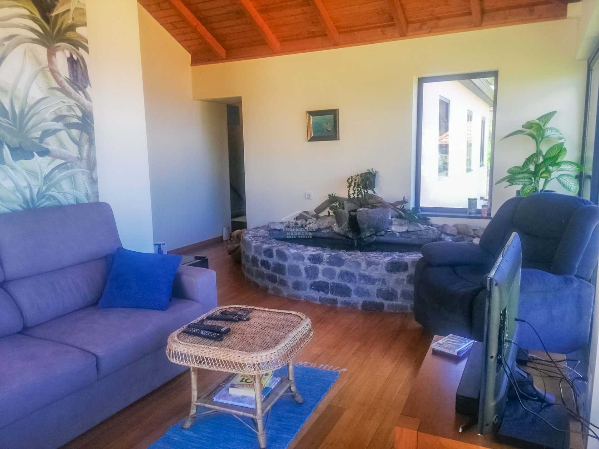 rumah dalam Venda do Atalhinho, Madeira 10765979