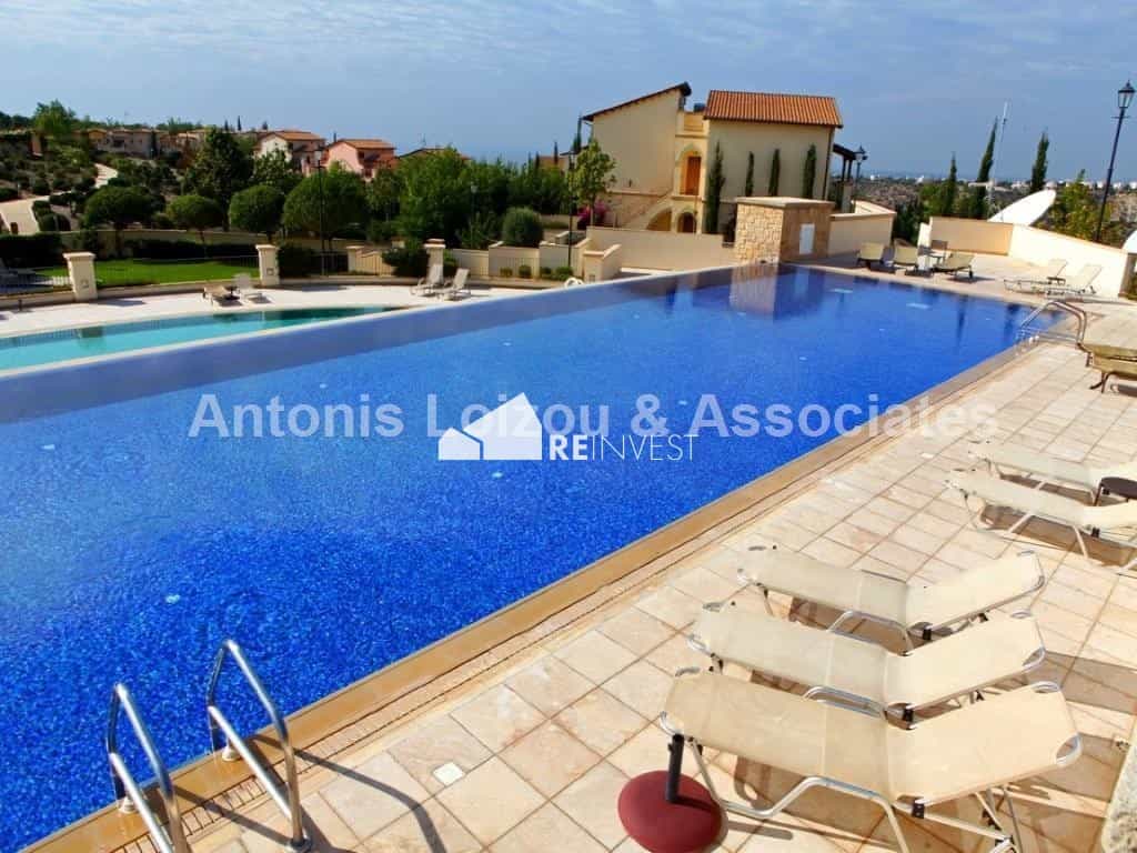 Condominium in Kouklia, Paphos 10766244