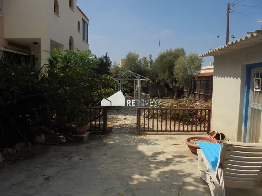 Haus im Chloraka, Paphos 10766262