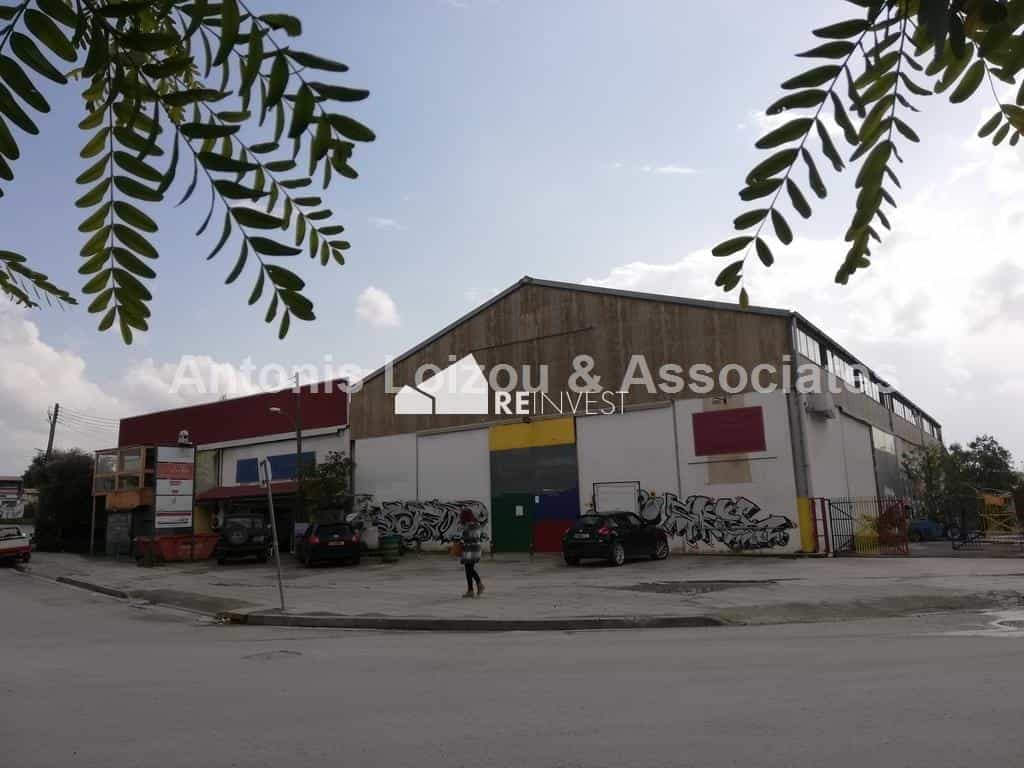 Retail in Nicosia, Lefkosia 10766587