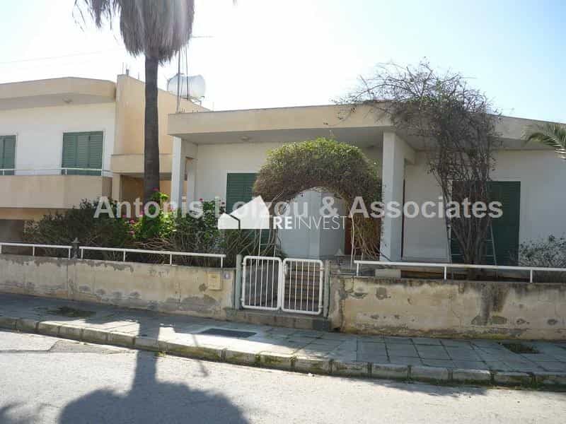 σπίτι σε Strovolos, Nicosia 10766594