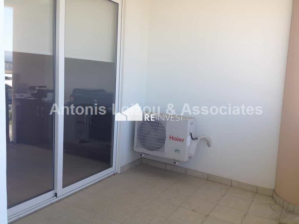 Oficina en Nicosia, Lefkosia 10766655