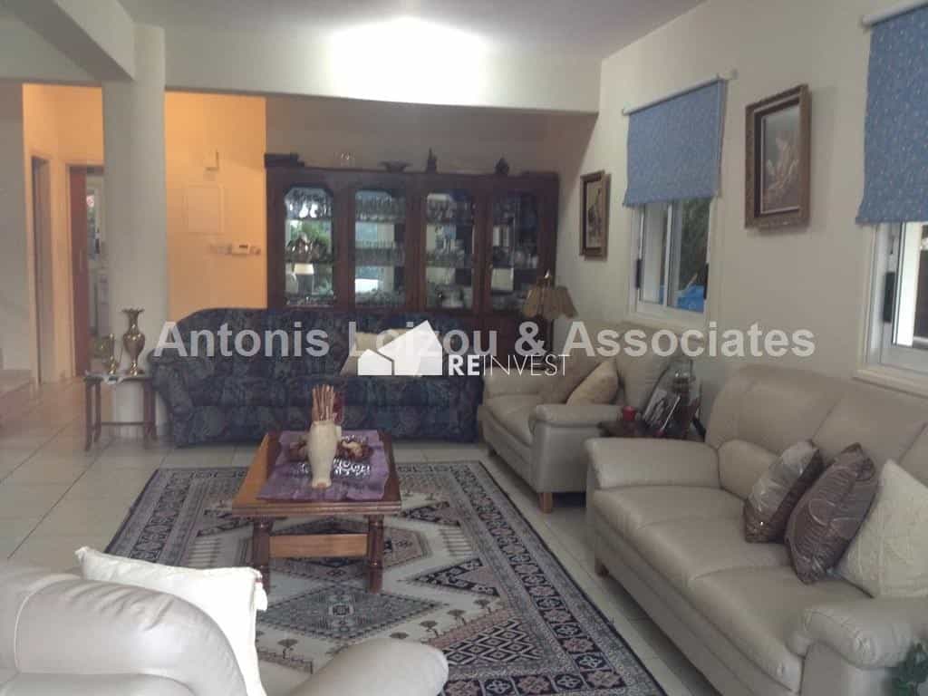 casa en Nicosia, Nicosia 10766726