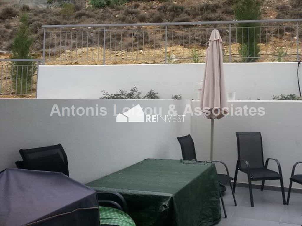Eigentumswohnung im Nikosia, Lefkosia 10766740