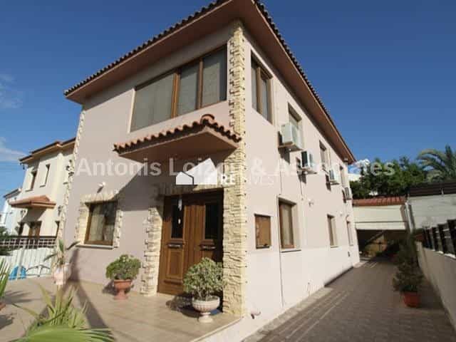 Huis in Larnaca, Larnaca 10766762