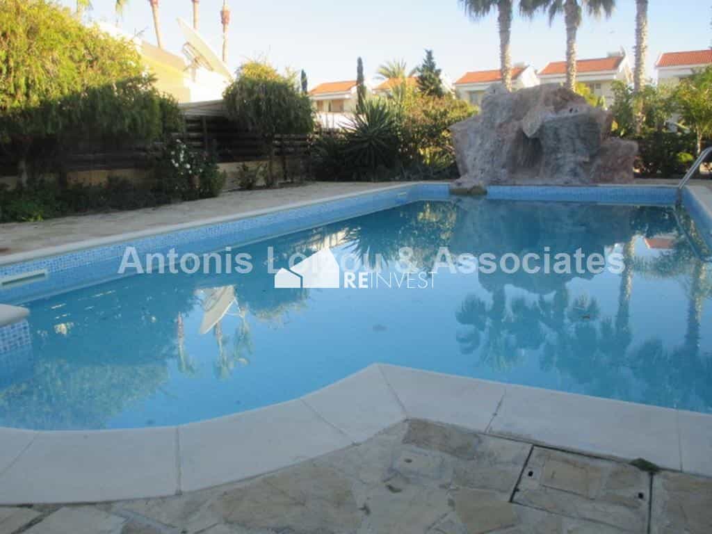 House in Meneou, Larnaka 10766763