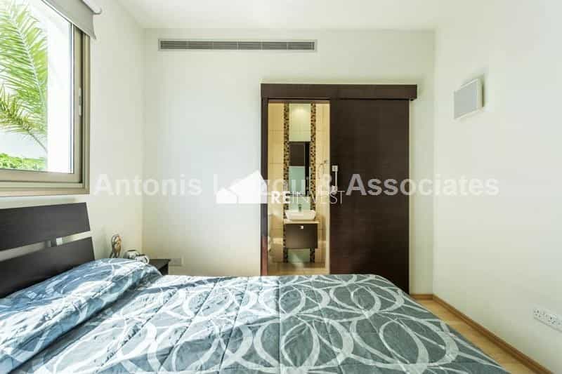 公寓 在 Perivolia, Larnaca 10766767
