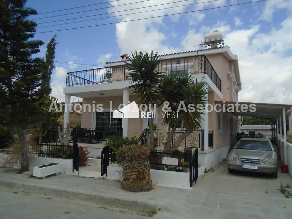 casa no Livádia, Larnaca 10766855