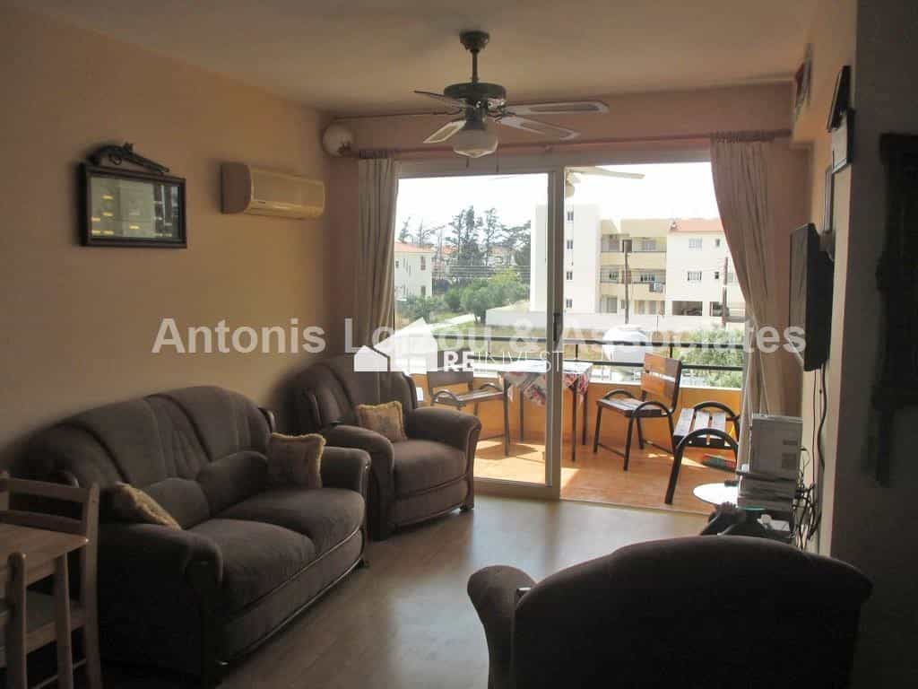 Condominio nel Perivolia, Larnaca 10766865