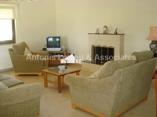 Rumah di Aradippou, Larnaca 10766886