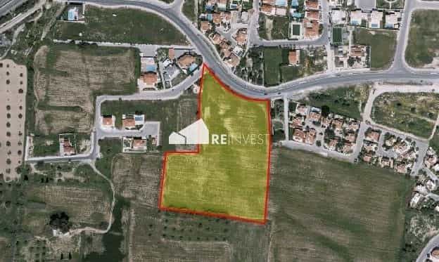 Tanah dalam Voroklini, Larnaka 10766892