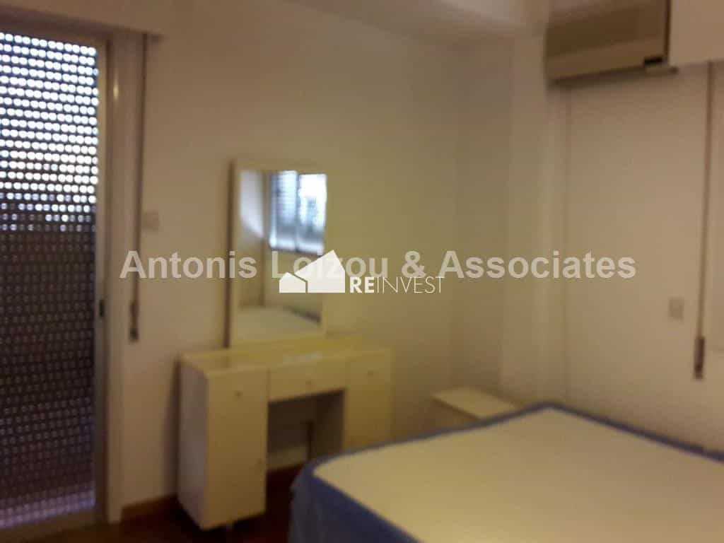 Condominium dans Strovolos, Nicosia 10766935