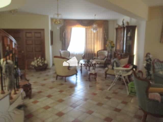 House in Dromolaxia, Larnaka 10767014