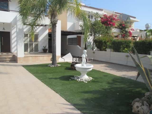 Huis in Meneou, Larnaka 10767038