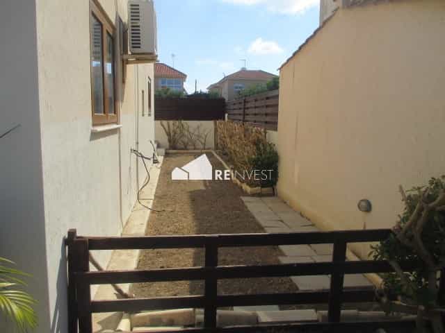 House in Dromolaxia, Larnaka 10767046