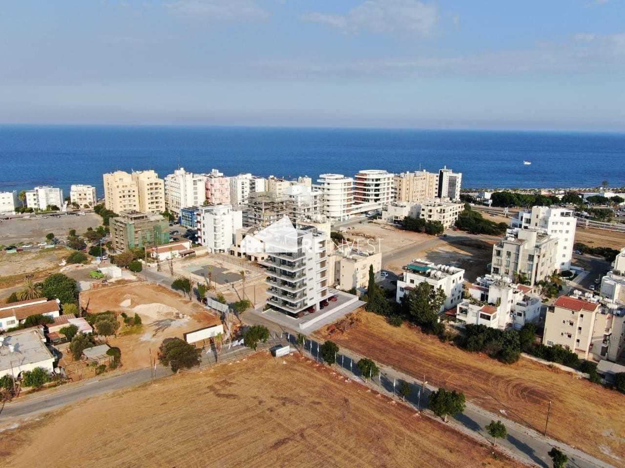 Condominium in Larnaca, Larnaka 10767074