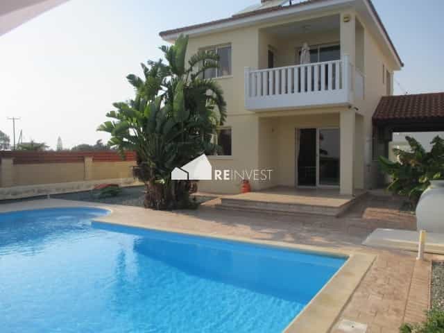 House in Perivolia, Larnaka 10767149