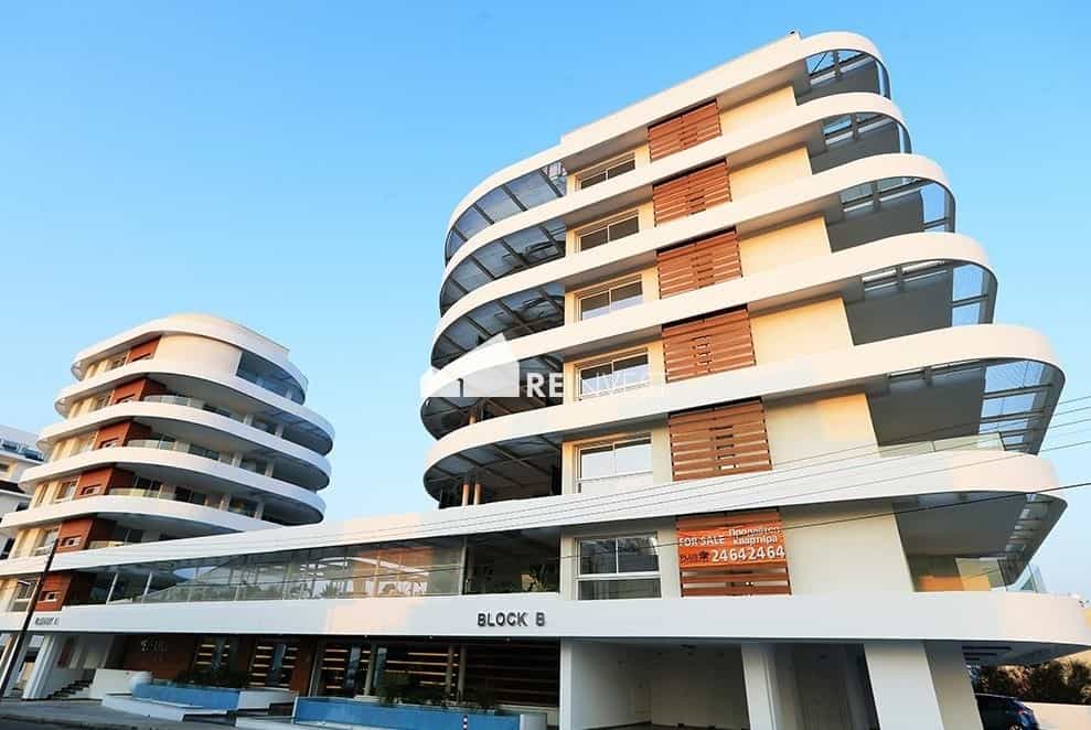 Condominium in Larnaca, Larnaka 10767653