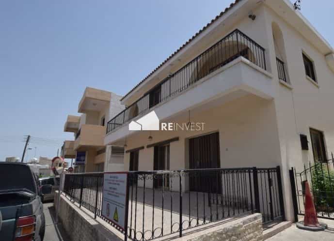 Rumah di Aradippou, Larnaca 10767827