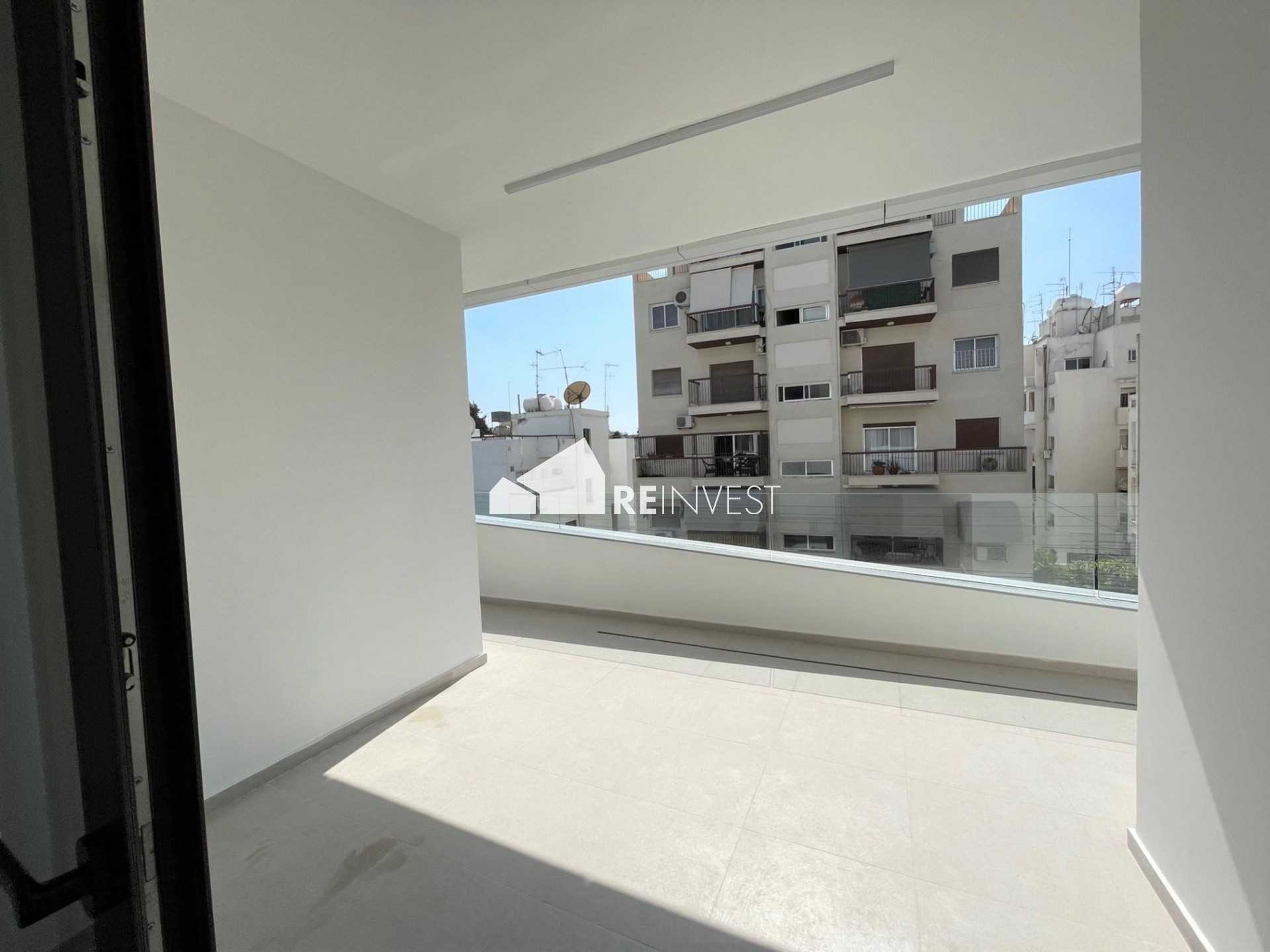Condominium in Strovolos, Nicosia 10769131