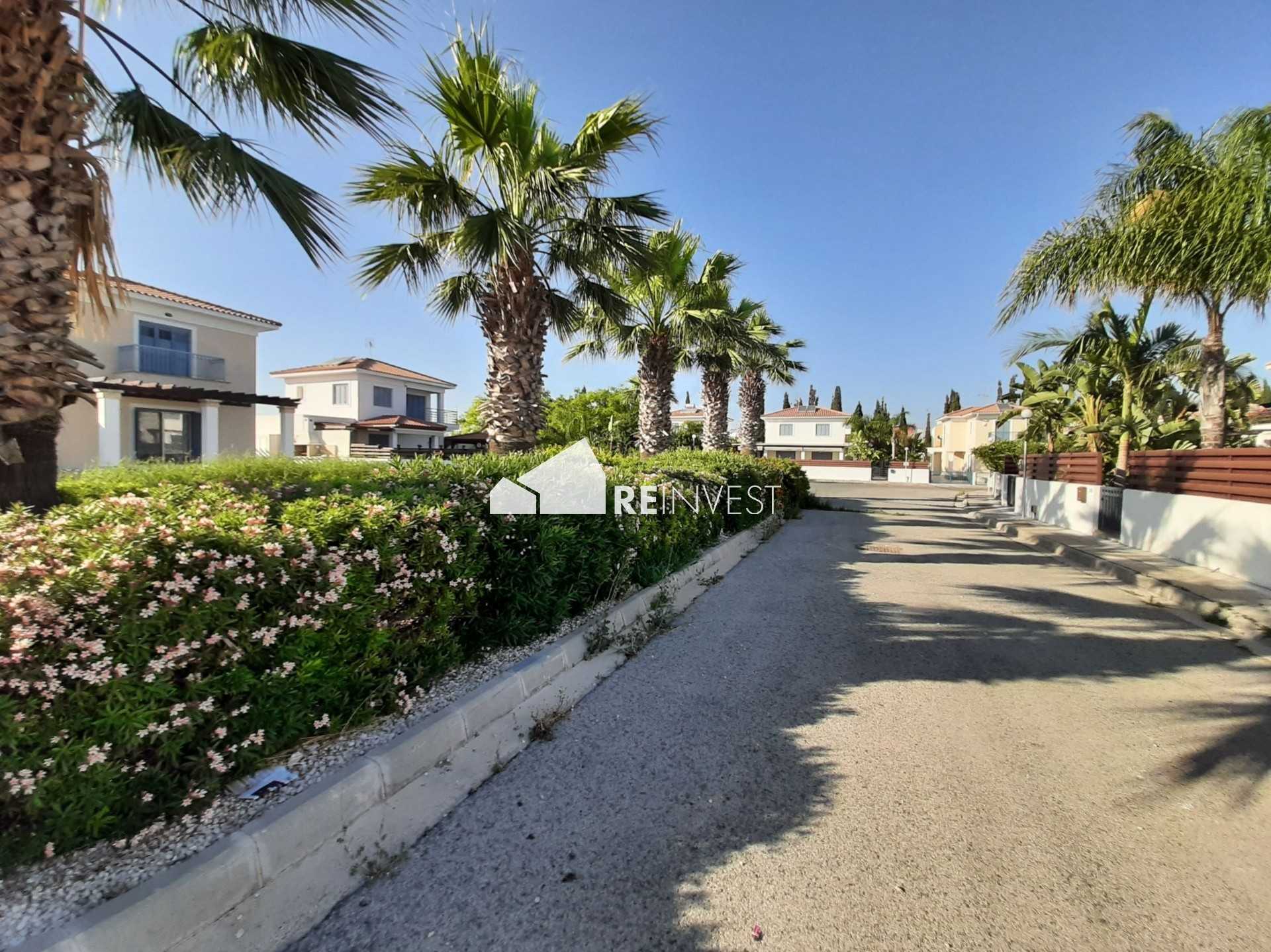 жилой дом в Perivolia, Larnaca 10769140