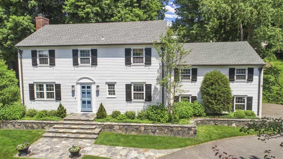 House in Rock Ridge, Connecticut 10769348