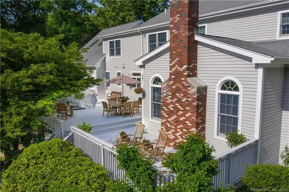 House in Woodbridge, Connecticut 10769366
