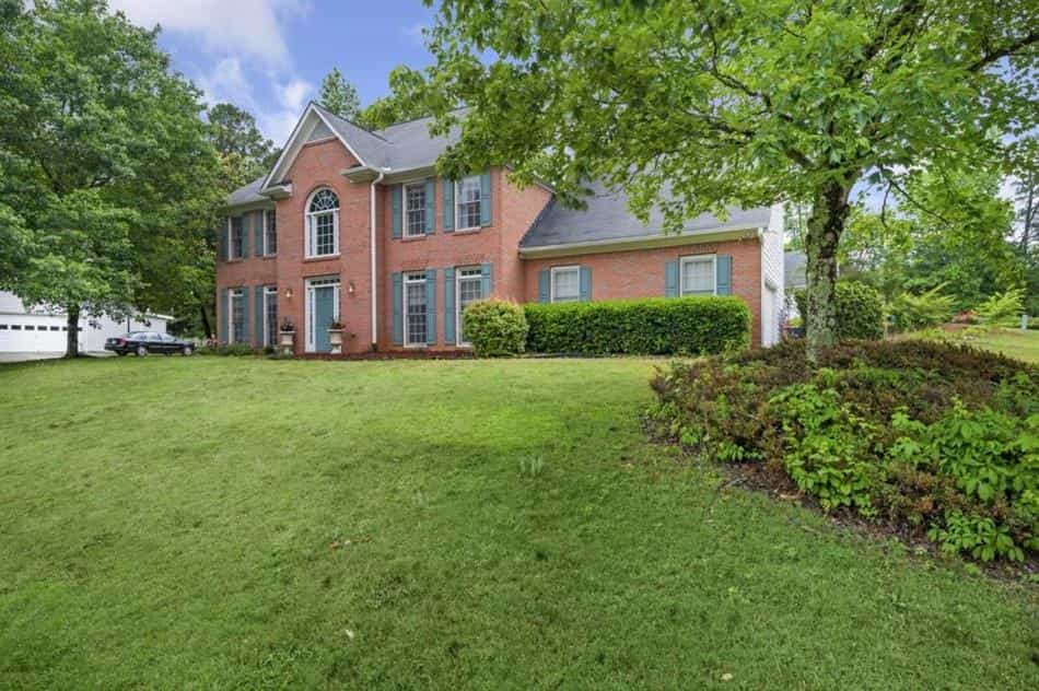 House in Sugar Hill, Georgia 10769500
