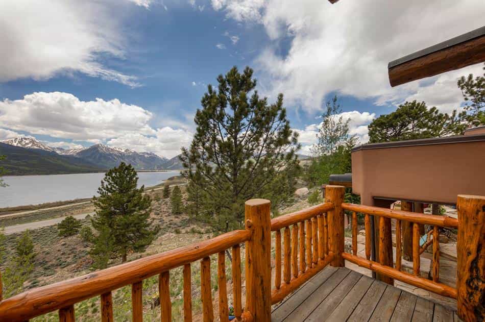 House in Twin Lakes, Colorado 10770375