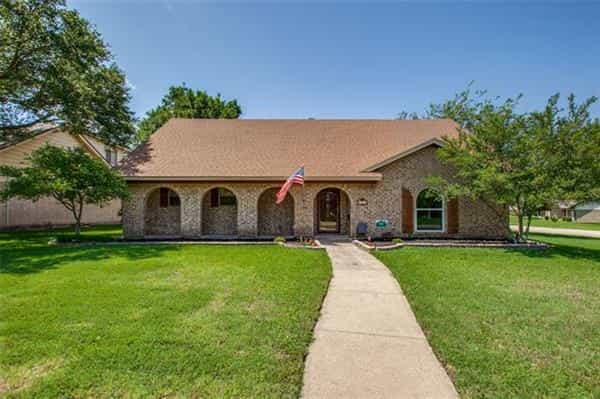 Dom w Richardsona, Teksas 10770818