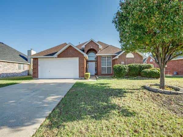 House in Rowlett, Texas 10770836