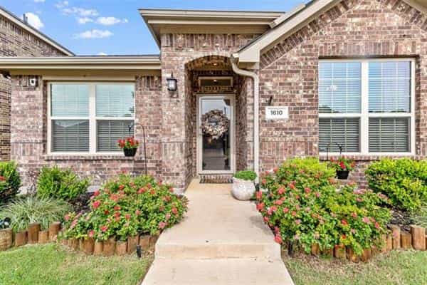 House in Providence Village, Texas 10770838