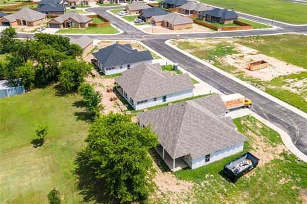 House in Mabank, Texas 10770867